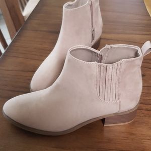 Women's Boots